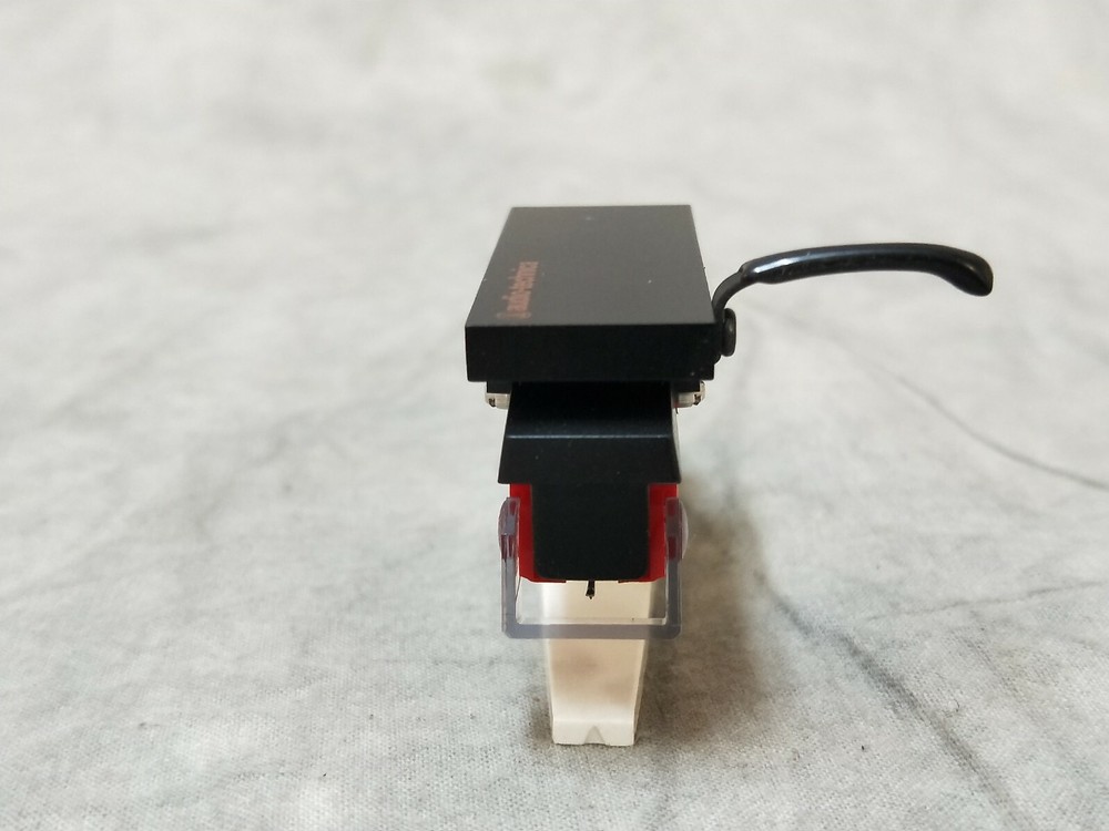 Audio-Technica AT100E Cartridge W/ Headshell In excellent Condition