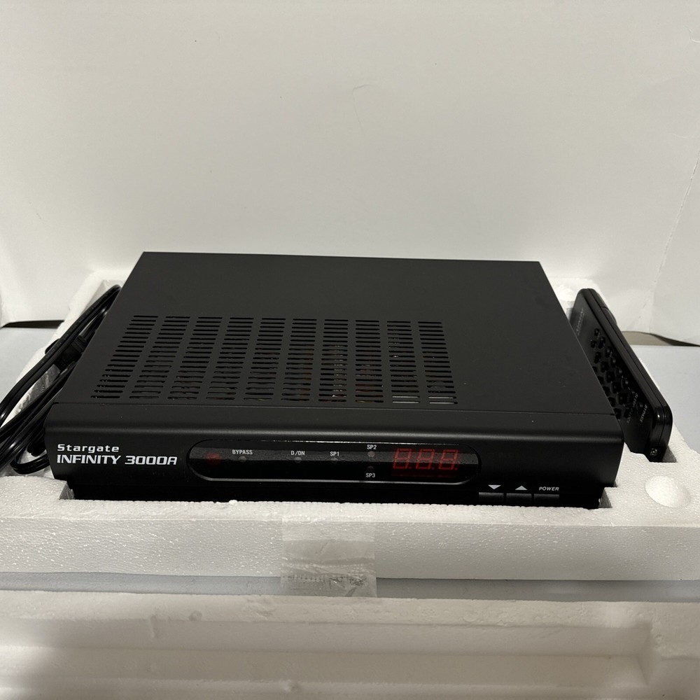 EverQuest Stargate Infinity 3000A Cable Converter With Remote