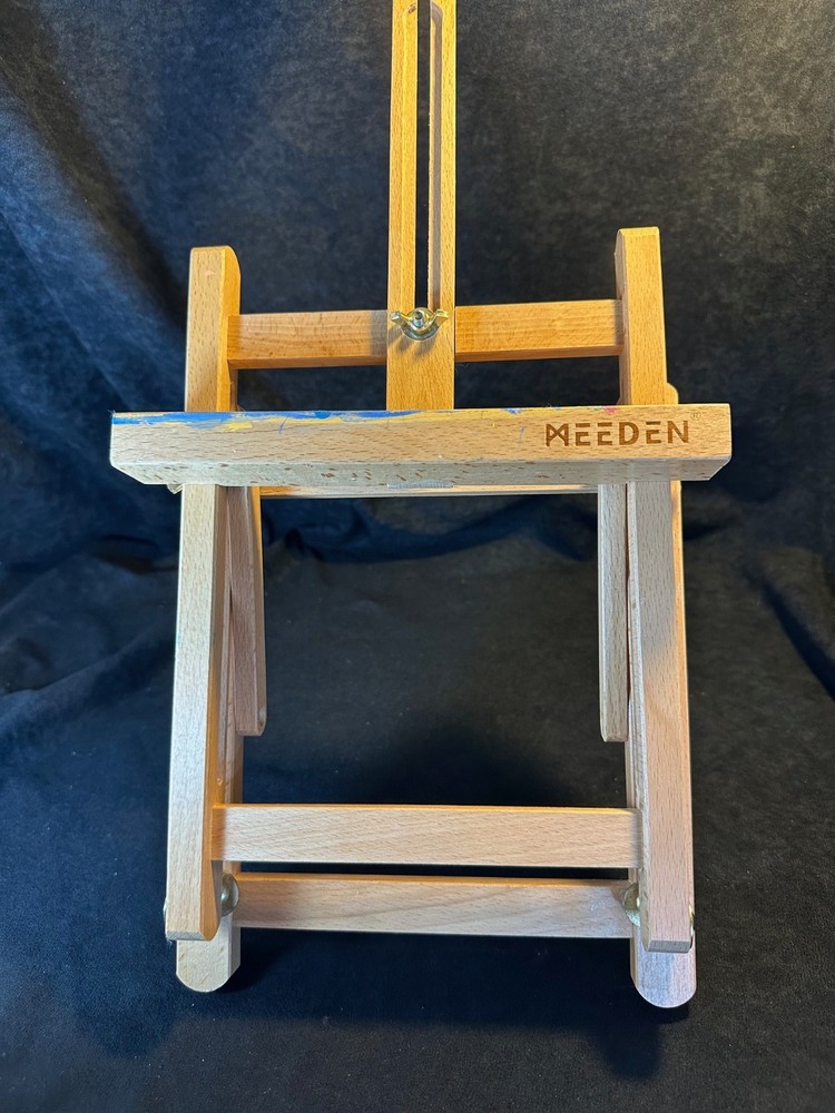 Meeden Adjustable Wood Desk Easel