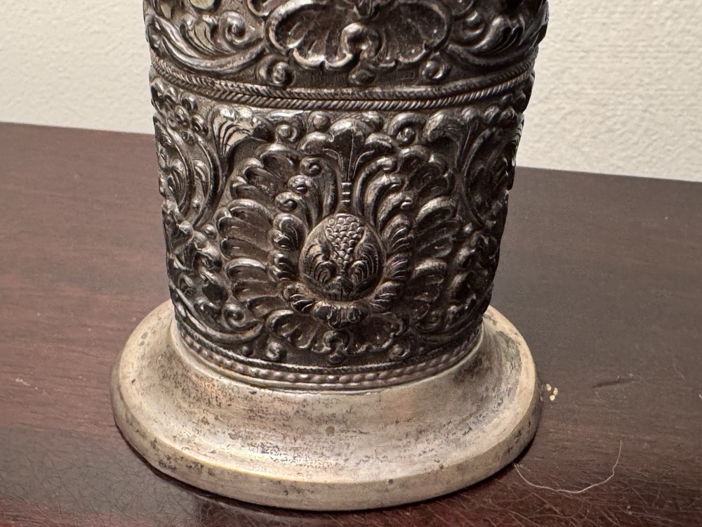 Beautiful Ornate 800 Silver Table Top Lighter!