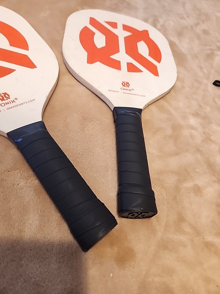 (2) Onix Recruit Pickleball Paddles