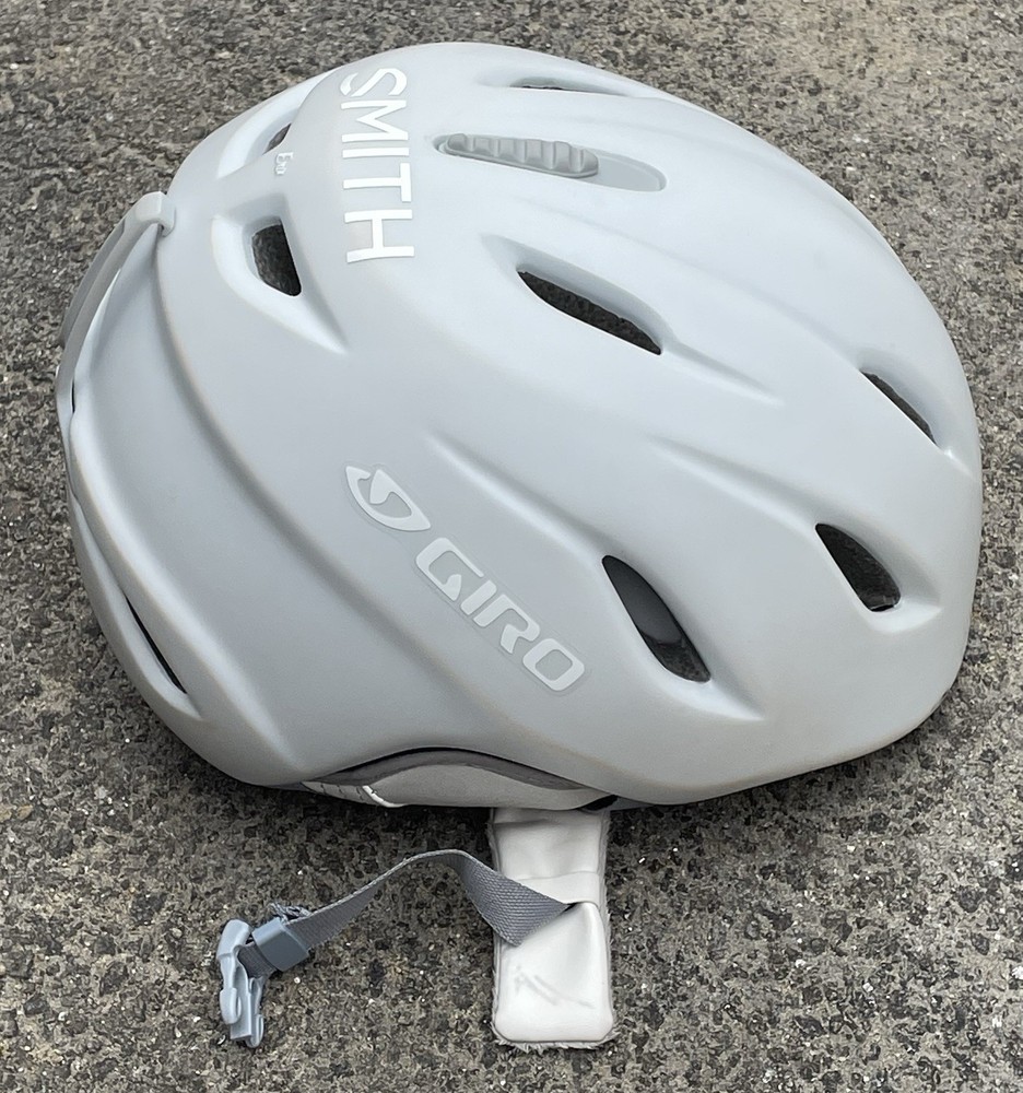 Giro Smith Alpine Ski Snowboard Helmet Adjustable