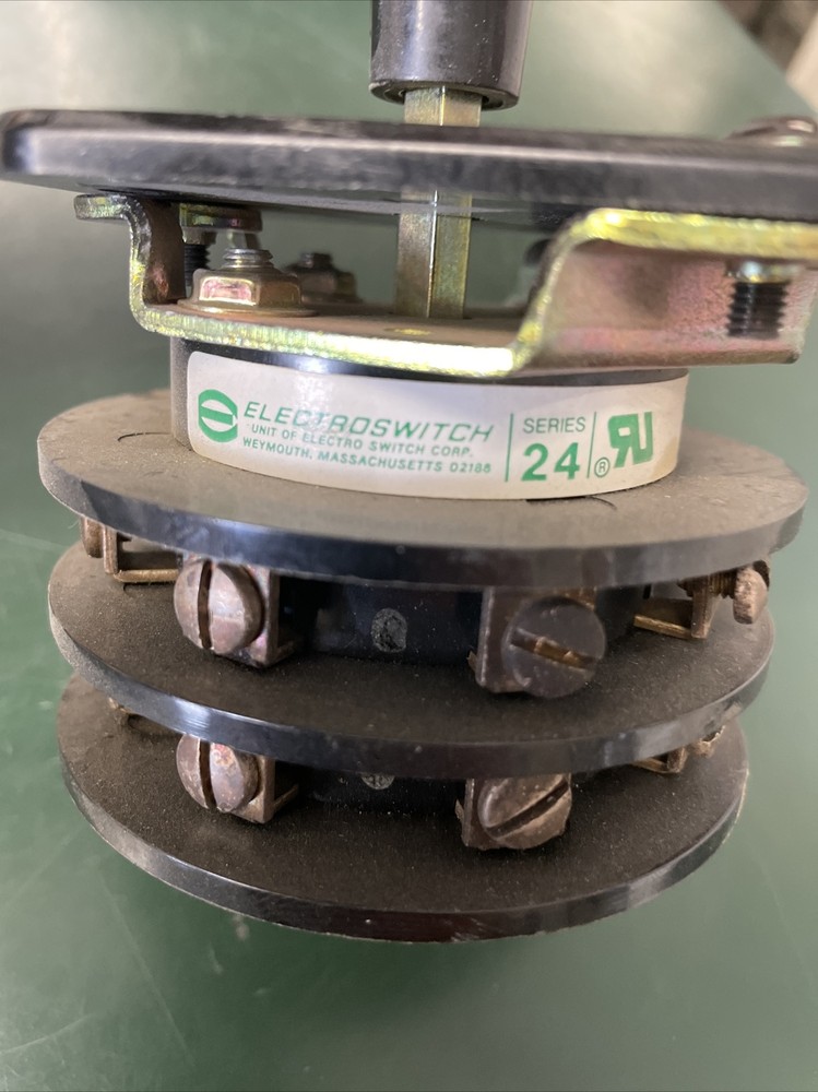Electroswitch Series 24 24202B 9447 Rotary unit Switch