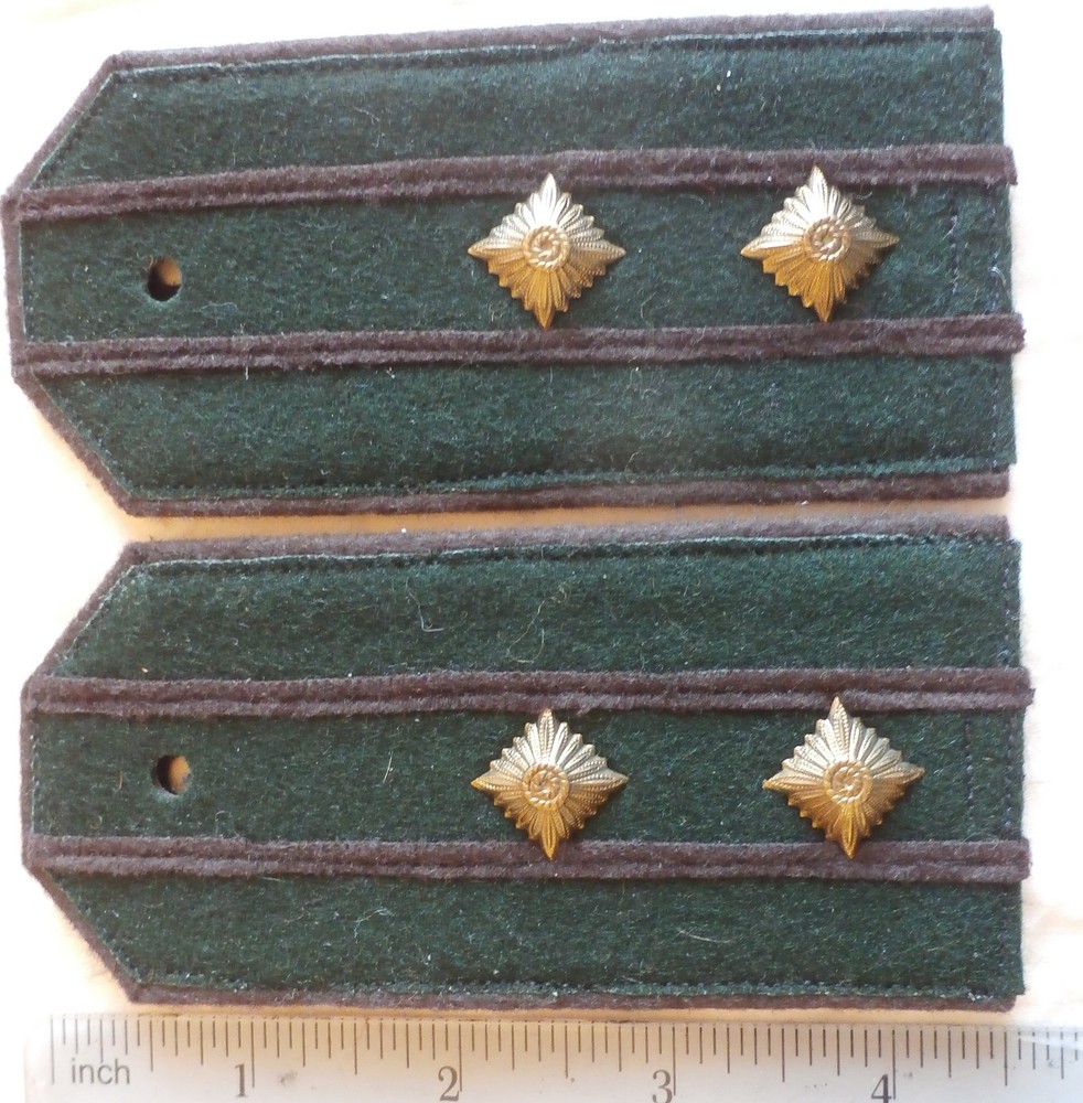 WW2 German officers shoulder board