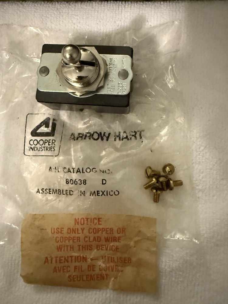 Toggle Switch Arrow Hart Cooper Industry 80638 3-Pole