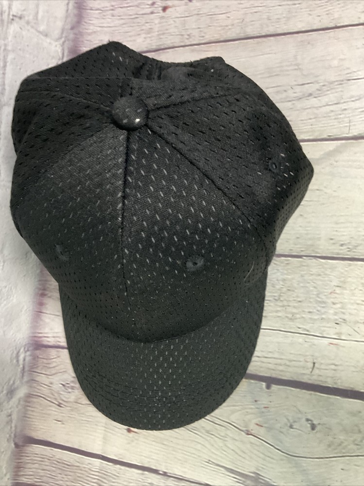 OC Sport Black Hat Adjustable Durable Comfortable New Without Tags