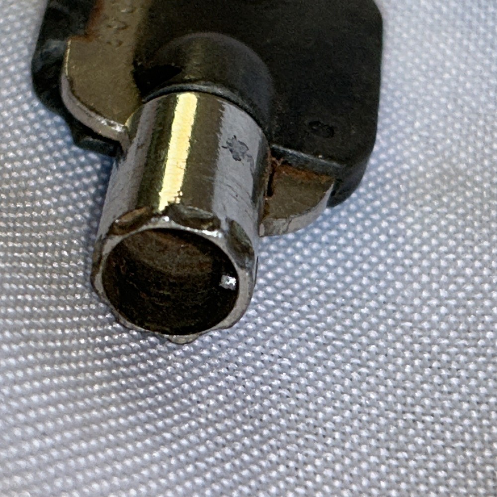 Baton key j2003 barrell key