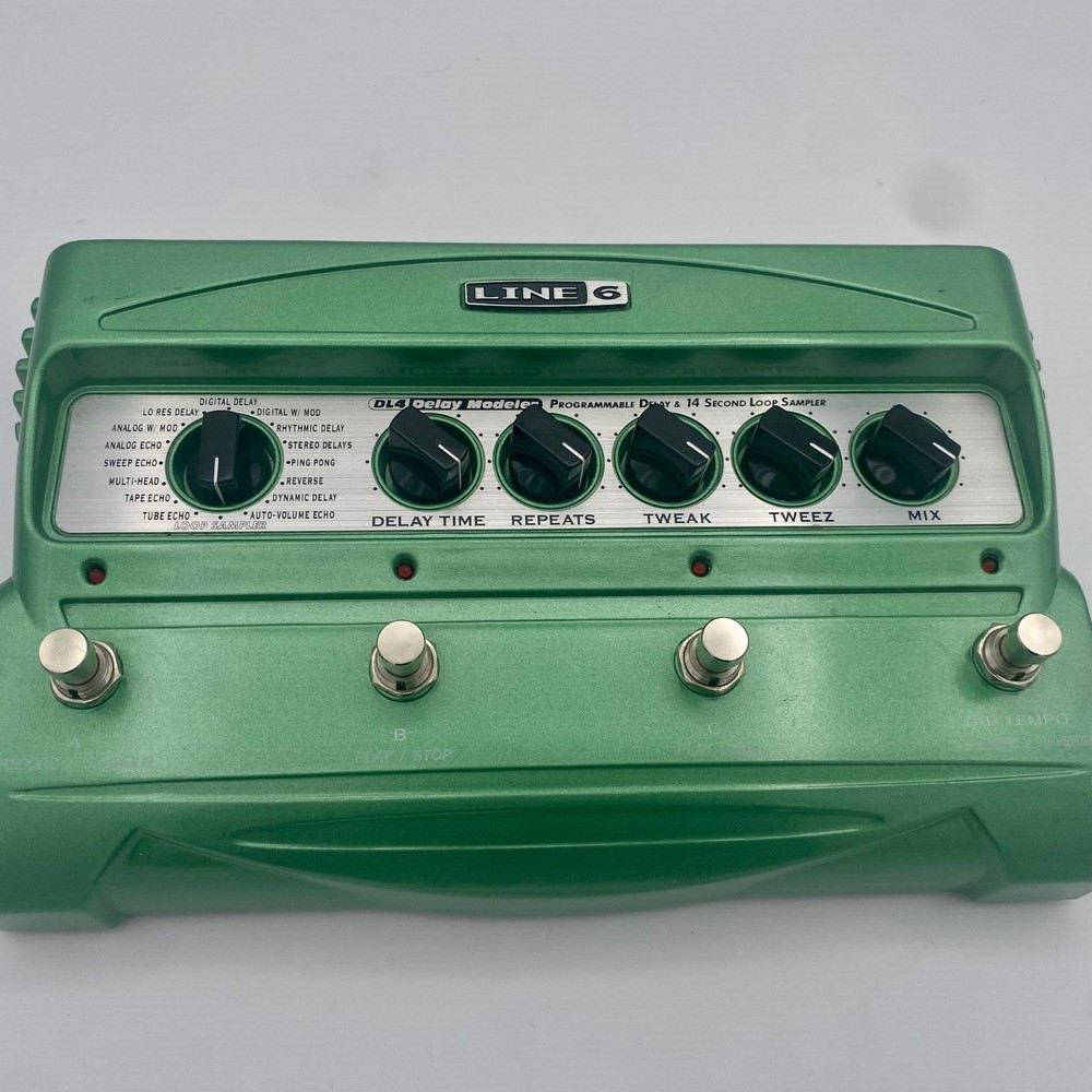 Line 6 DL4 Stompbox Delay Modeling Effects Pedal