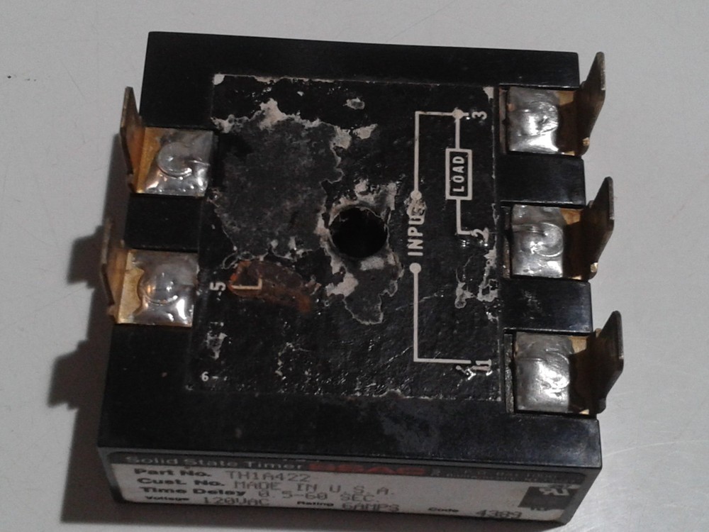 SSAC Solid State Timer TH1A422 0.5-60Sec 120VAC 6Amp USED TESTED