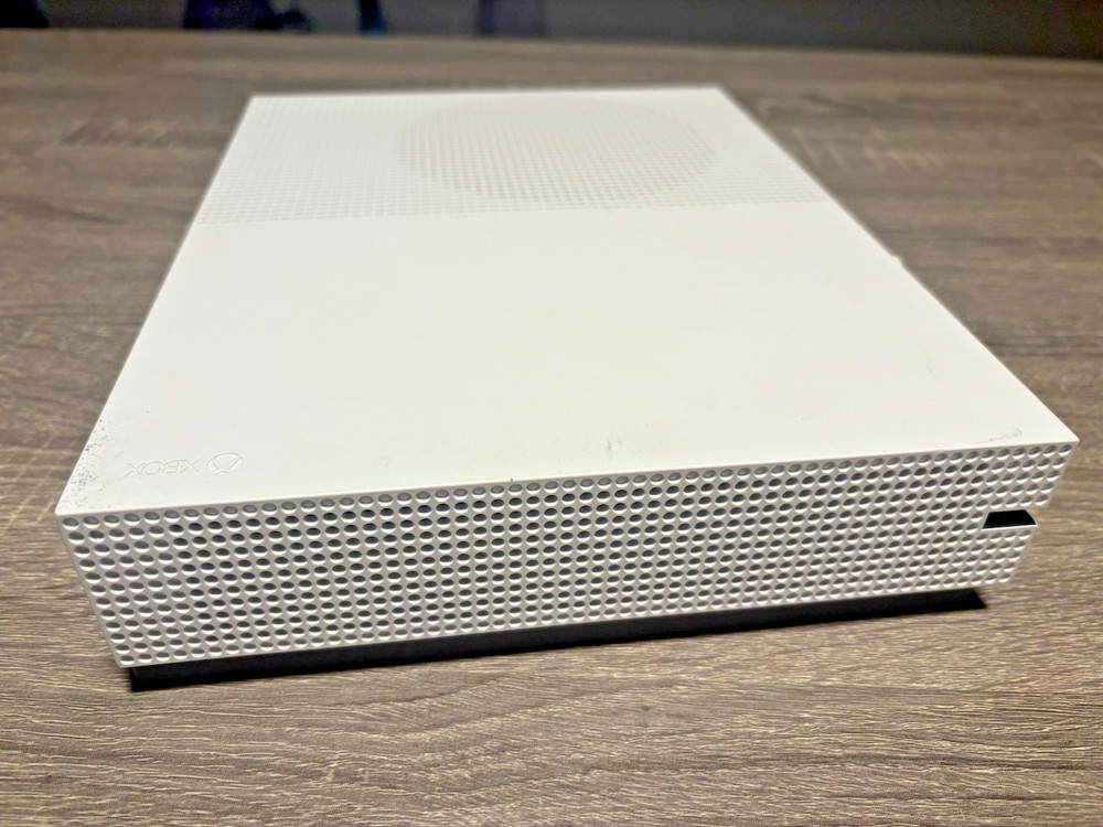 Microsoft Xbox One S White Console