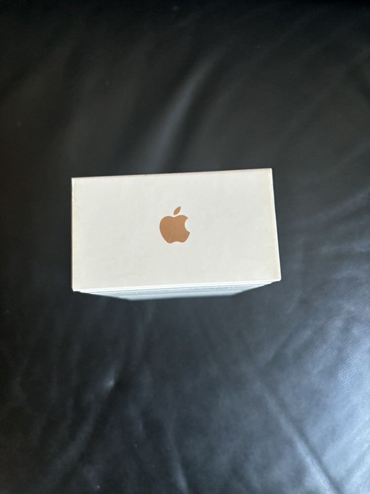 Apple Iphone 8 Rose gold 64 Gb Original Empty Phone Box Only