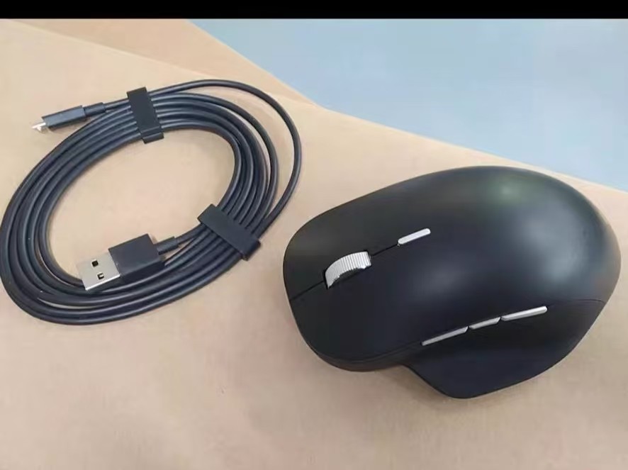 Microsoft Surface Precision Mouse  Wireless Bluetooth 1818