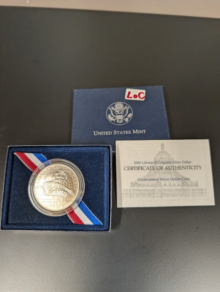 2000 Library Of Congress Silver Dollar Coin Uncirculated