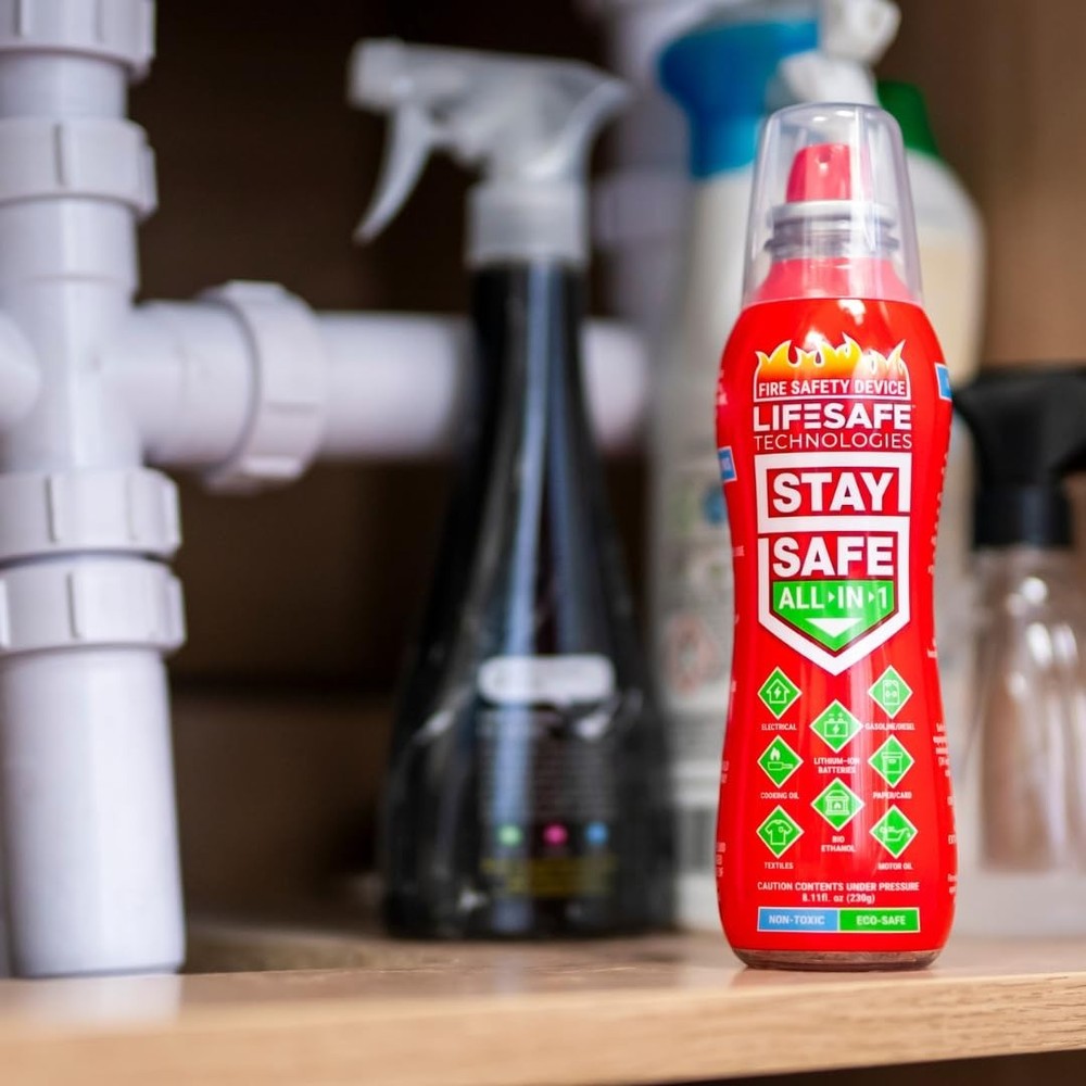 StaySafe Compact Fire Extinguisher: Eco-Friendly & Easy to Use for 10 Fire Types