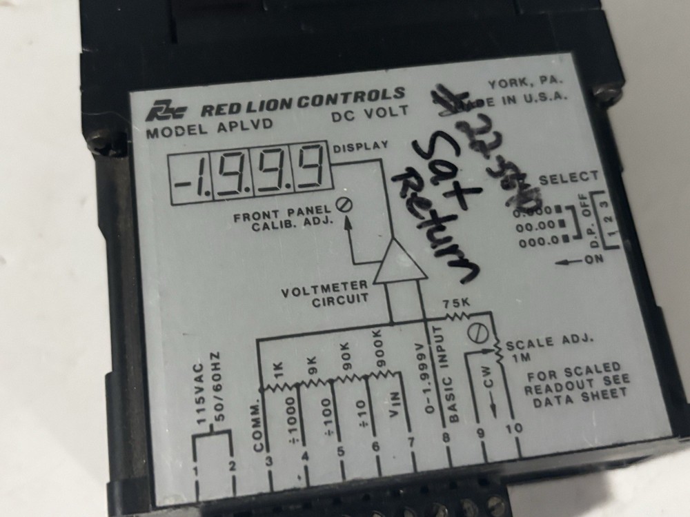 Red Lion Controls Model APLVD / APLVD400 1692 Panel Meter
