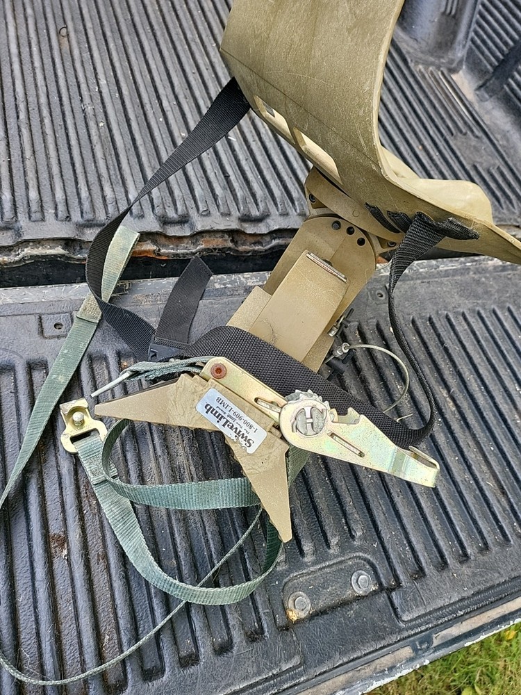 SWIVELIMB ULTRALIGHT HANGING TREESTAND VERTICAL OR HORIZONTAL LIMB TREE STAND