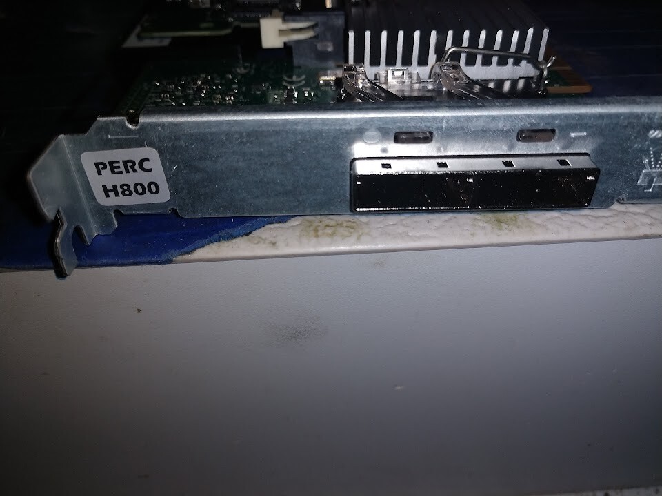 Dell PERC H800 SAS RAID Controller D90PG w/ 512 MB Cache w/ Battery