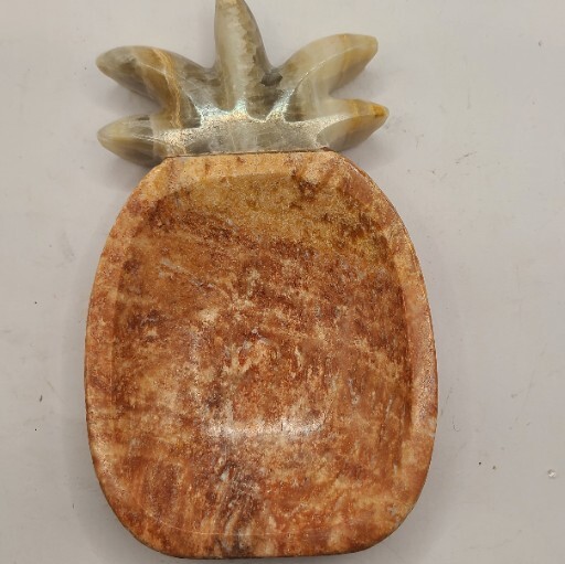 Trinket or soap dish marble 2 tone pineapple. Etched design.