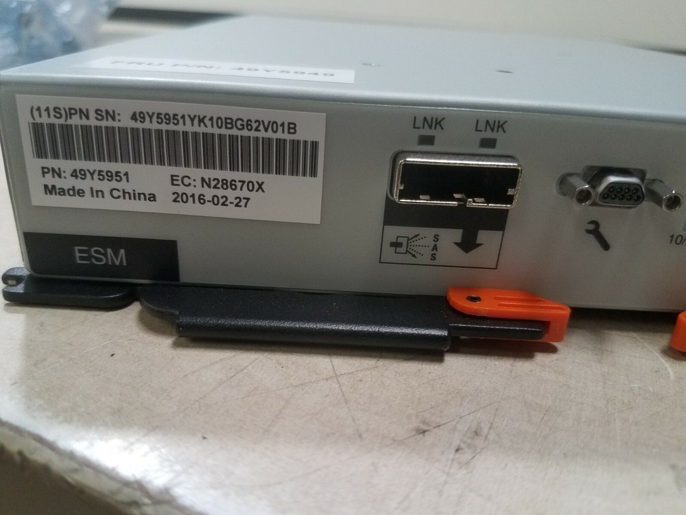 IBM EXP2512 Storage Array SAS Controller 49Y5949 New Out of box