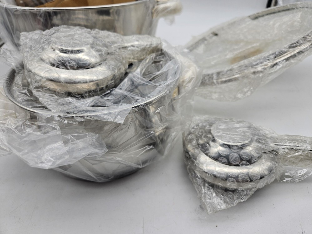 Command Performance Gold Buffett Set 11 Pieces Stainless Steel Open