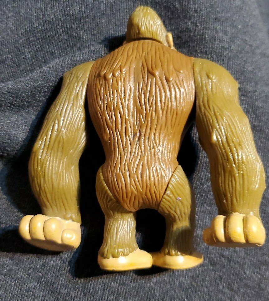 RAINFOREST CAFE RFC 2000 Gorilla Ape 4” Figure