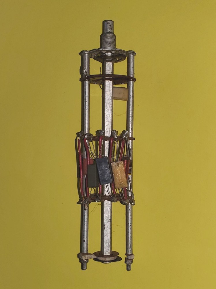 Knightkit T-150A Transmitter - Internal bandswitch assembly