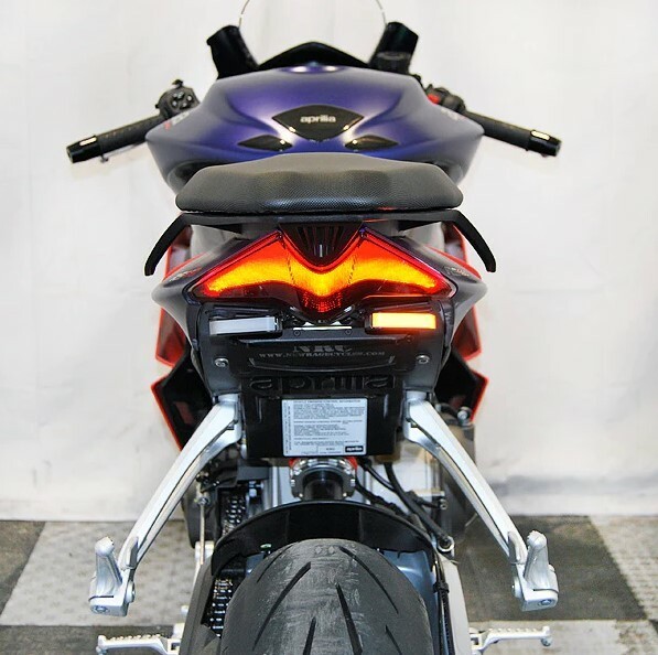 Fender Eliminator - Style: Fenders