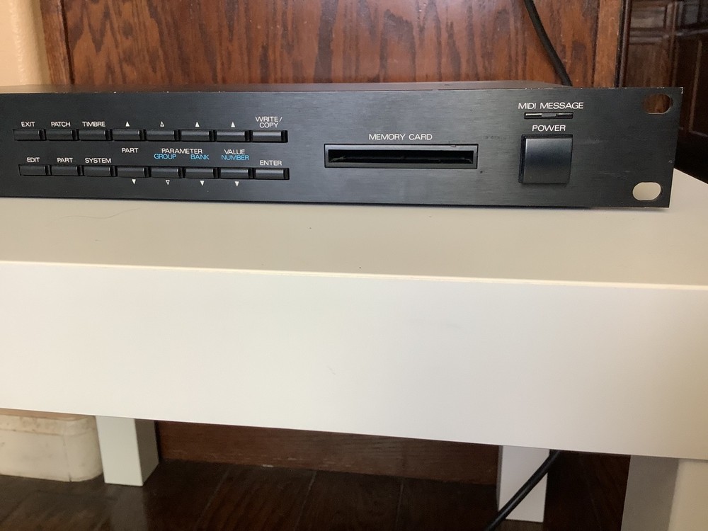 Roland D-110 Digital Linear Arithmetic Synthesizer Tested Working