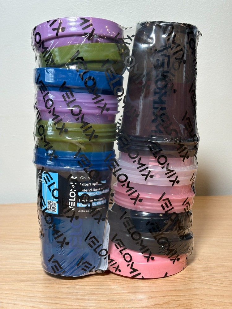 20 oz Protein Shaker Bottles 6 Pack with Wire Whisks Leakproof Stackable Mix Cup