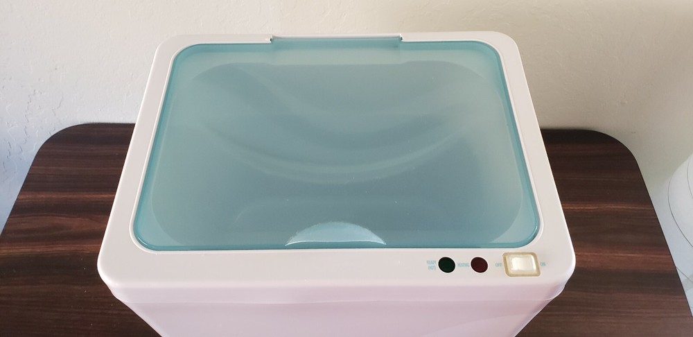 Conair ThermaLuxe Pollenex Towel Warmer
