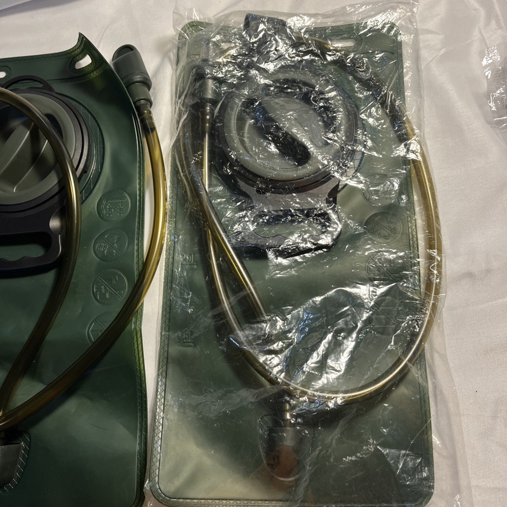 2 L Hydration Bladder, Large Opening Water Storage Bladder Bag, Green