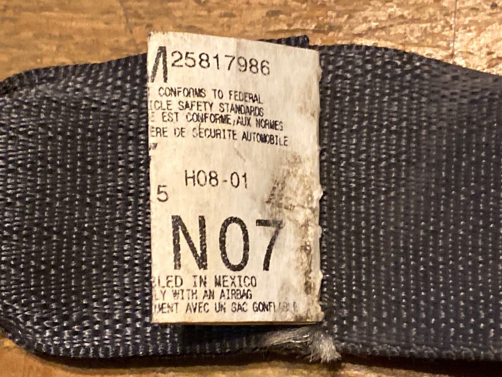 07-10 Silverado EXT Front Left Driver Side Seat Belt Seatbelt Retractor Assembly