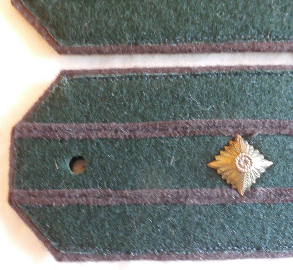 WW2 German officers shoulder board