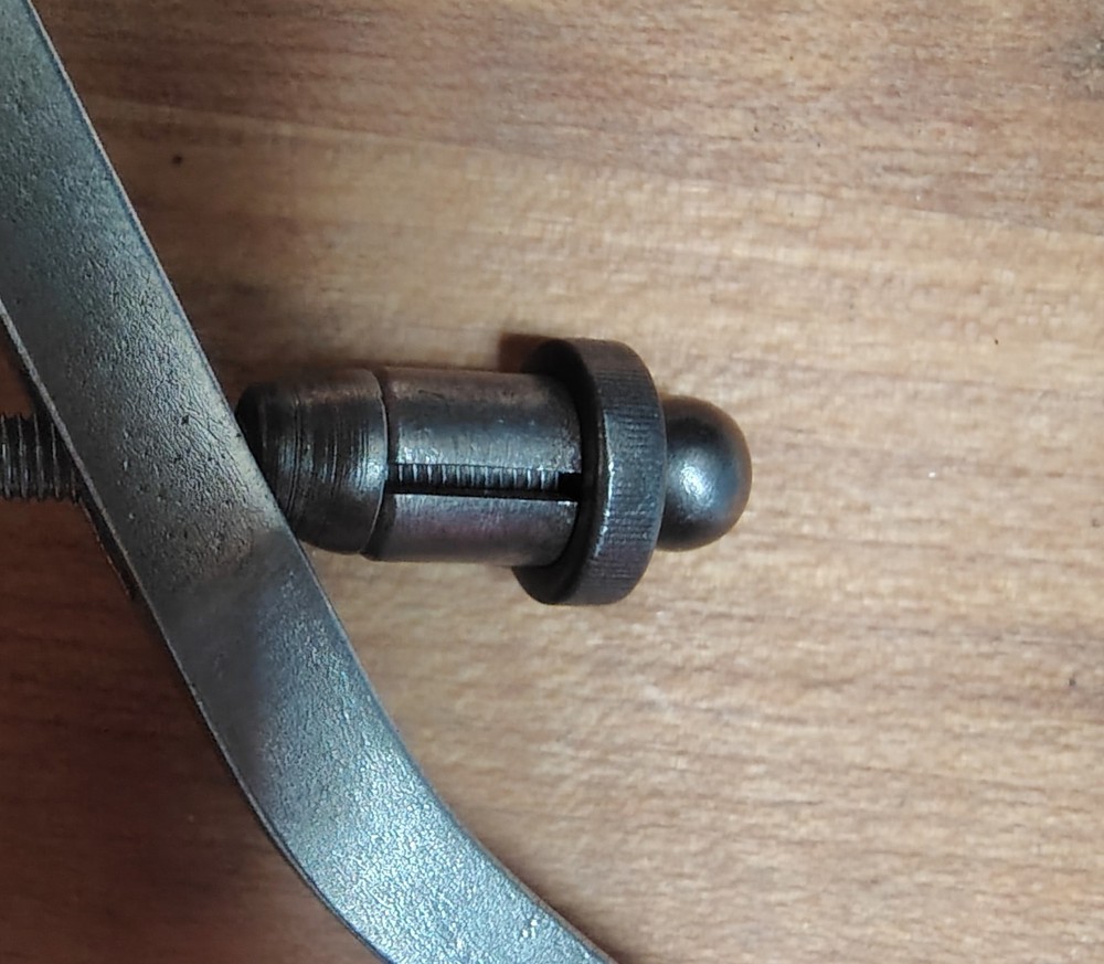 🗽VINTAGE 4-1/2" OD CALIPER WITH QUICK NUT