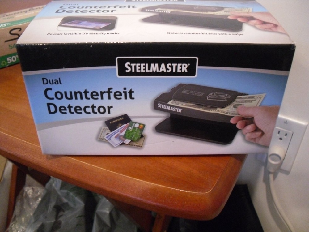 STEELMASTER DUAL Counterfeit Bill Detector