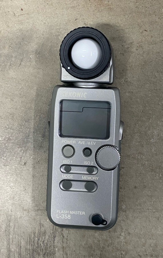 SEKONIC MODEL L-358 FLASH MASTER LIGHT METER