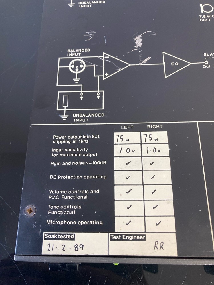 MOSFET Professional Integrated Amplifier TSR-150X Powers On