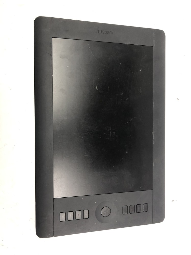 Intous Wacom PTH-651 Tablet - Good Condition