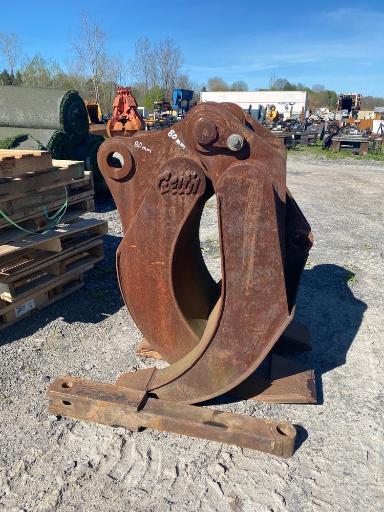 Geith 2 over 3 Excavator Grapple Attachment, 80mm Pins