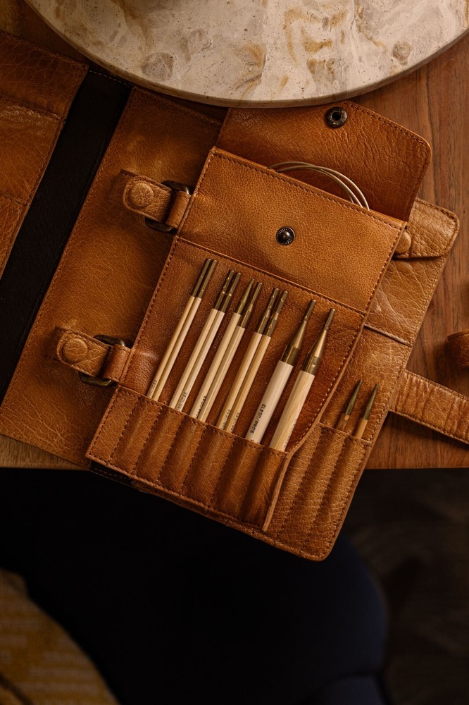 MUUD CARITA D needle case attachment