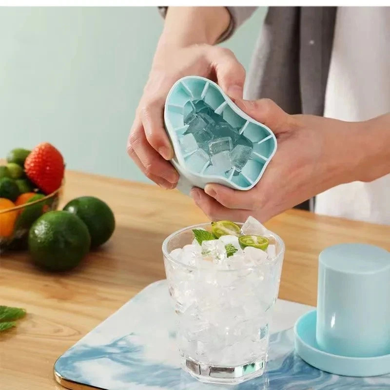Silicone Ice Cube Mold Round Ice Maker - DIY Ice Bucket Barware Tools*