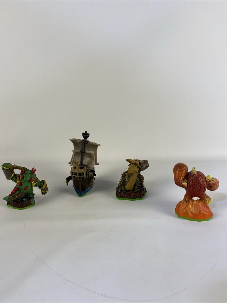 4 Skylanders Eruptor, Dinorang, Pirate Seas & Bash