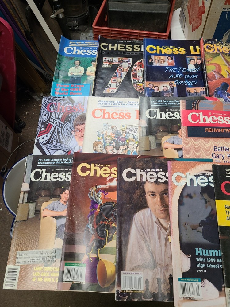 26 Different Vintage CHESS MAGAZINE Ranging Between 1981 and 2000