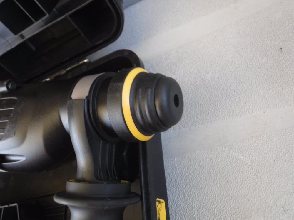 DeWalt D25263 D-Handle 3 Mode SDS Rotary Hammer w/ Case