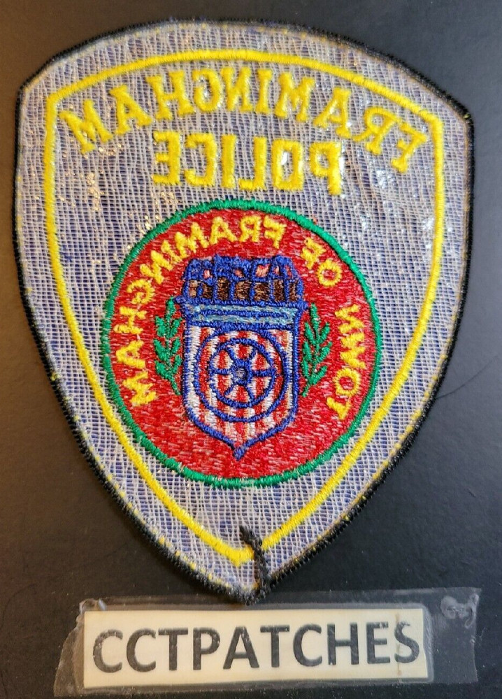 FRAMINGHAM, MASSACHUSETTS POLICE SHOULDER PATCH MA