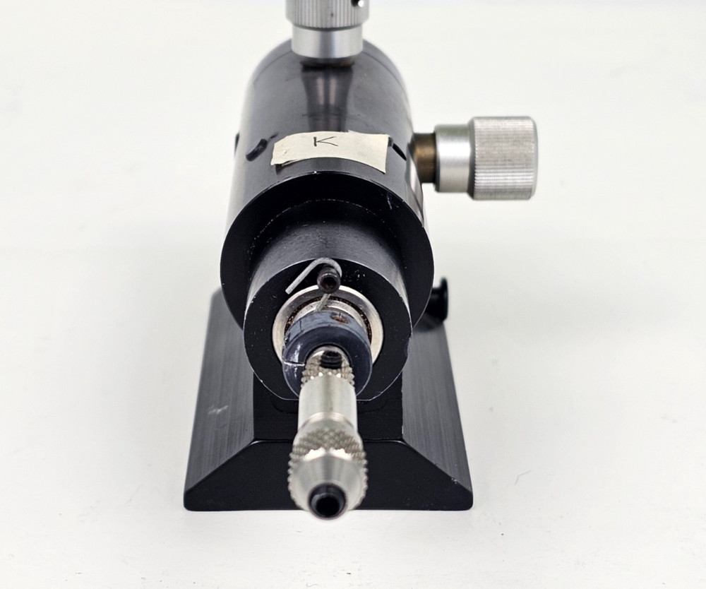 The Micromanipulator Co. manual probe positioner model 450 #2