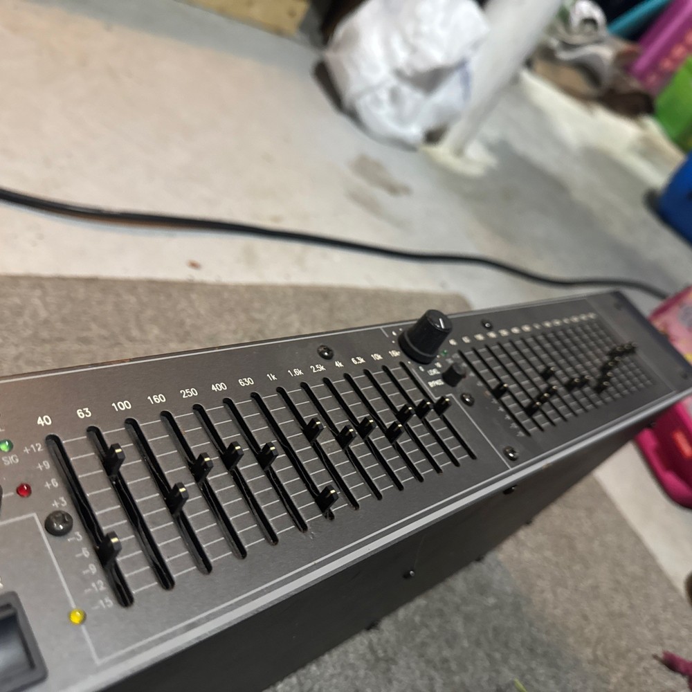 RANE GE14 2 CHANNEL 14 BAND GRAPHIC EQUALIZER