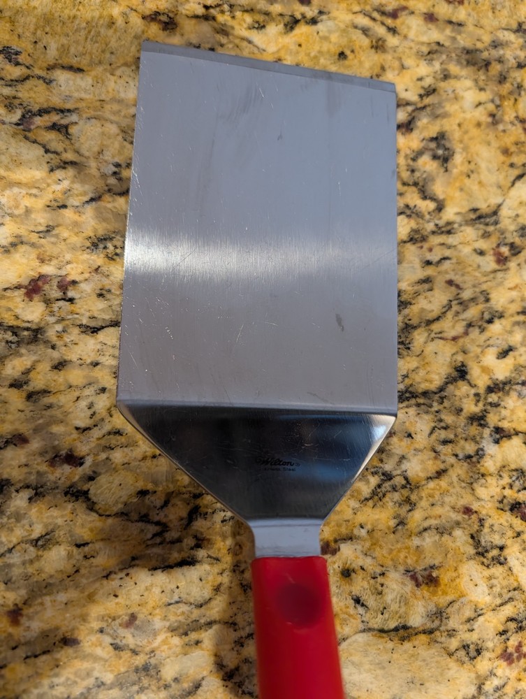 Wilton Cake Server