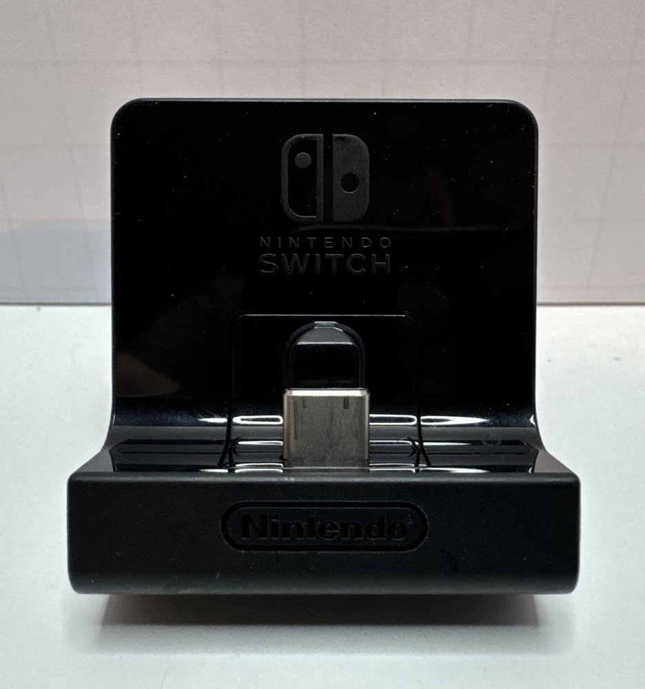 Nintendo Switch - Adjustable Charging Stand HAC-031