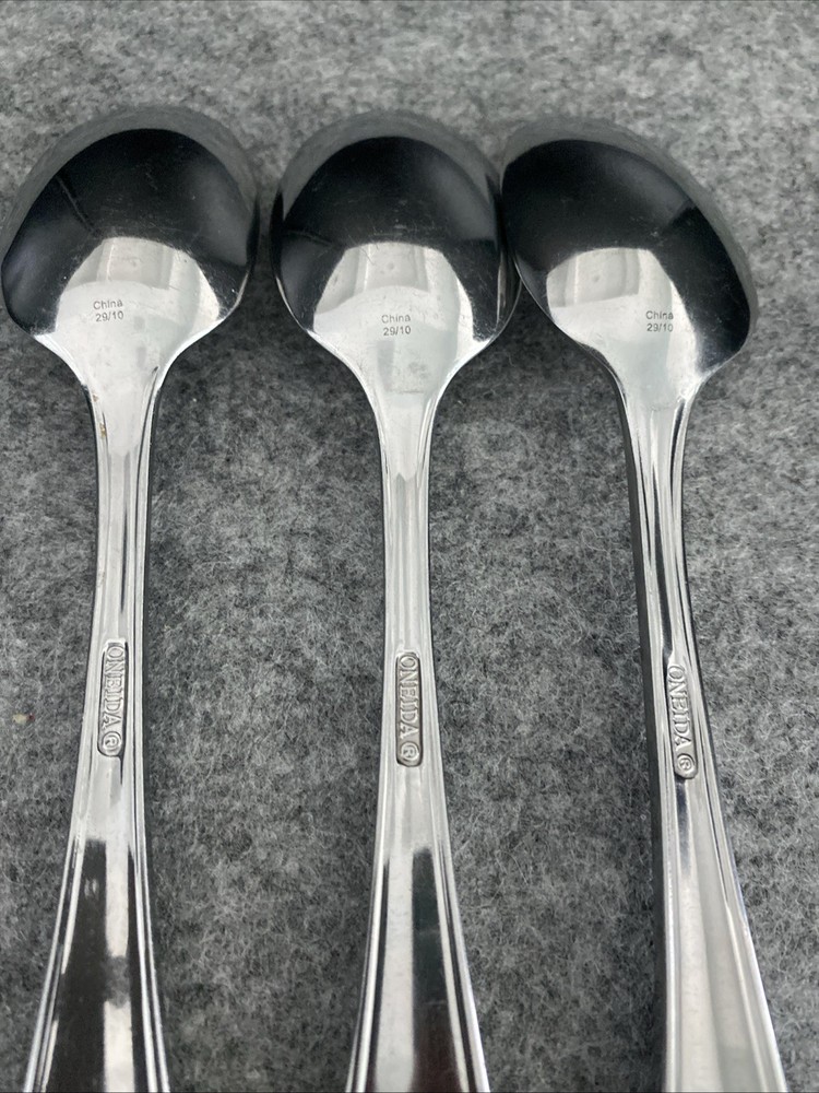 3 Oneida Stainless Countess Glossy Beaded Place Oval Soup Spoons Flatware